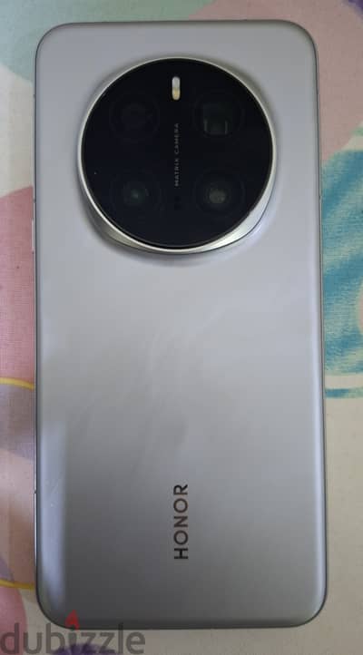 Excellent condition Honor Magic 7pro 12gb ,512 gb dual sim