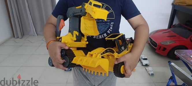 40 medium to big toy cars for 10bd only