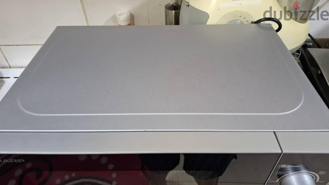 sharp microwave for sale only for 24 bhd 1