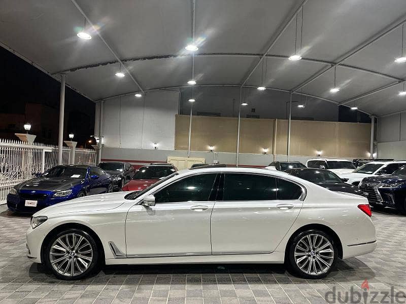 Bmw 750Li V8 TwinTurbo 1