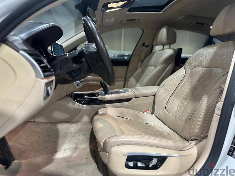 Bmw 750Li V8 TwinTurbo 4