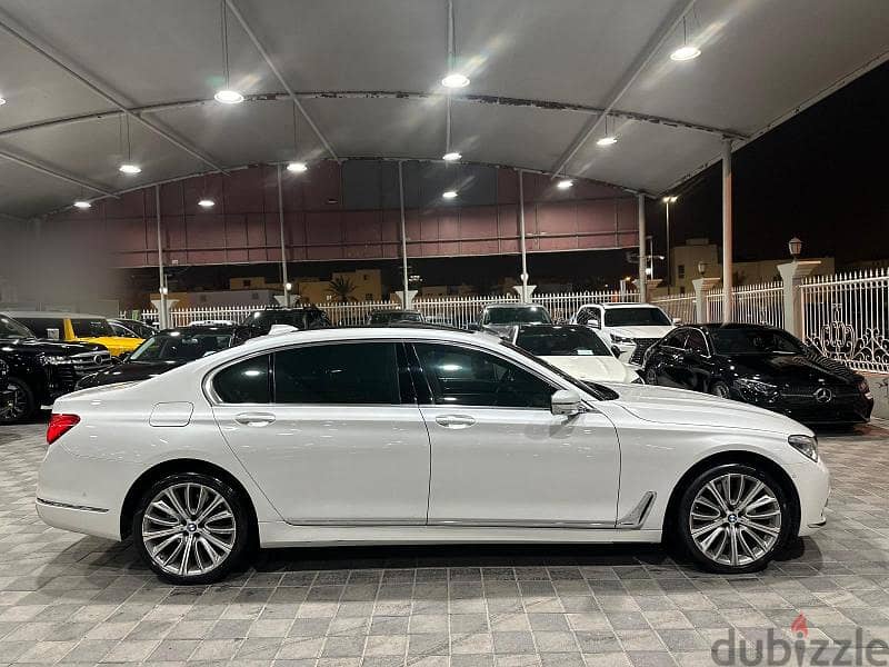 Bmw 750Li V8 TwinTurbo 8
