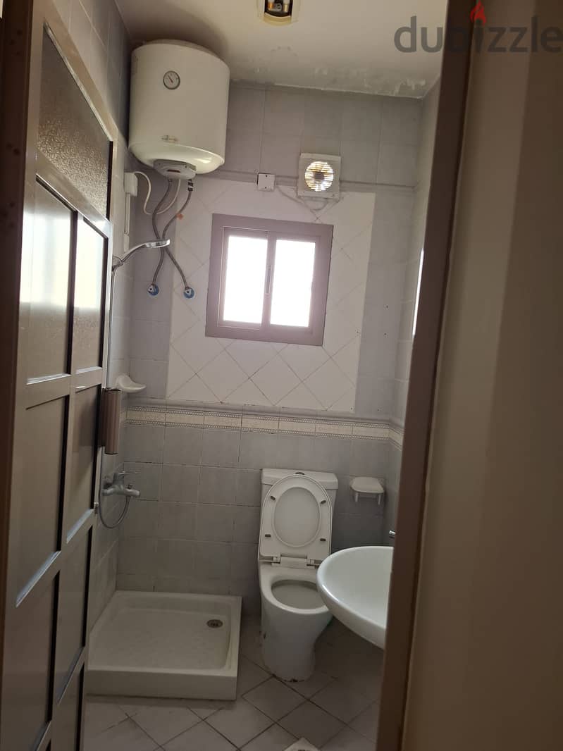 2bedroom flat for rent in sitra 8