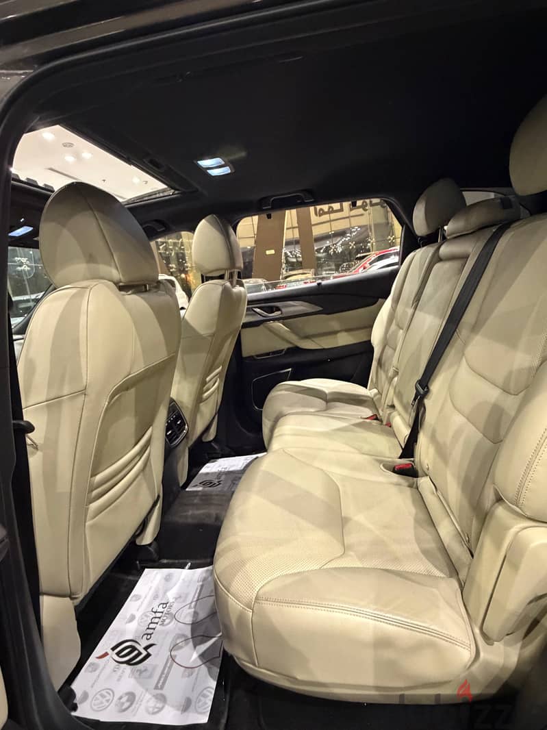 Mazda CX-9 model 2018 8