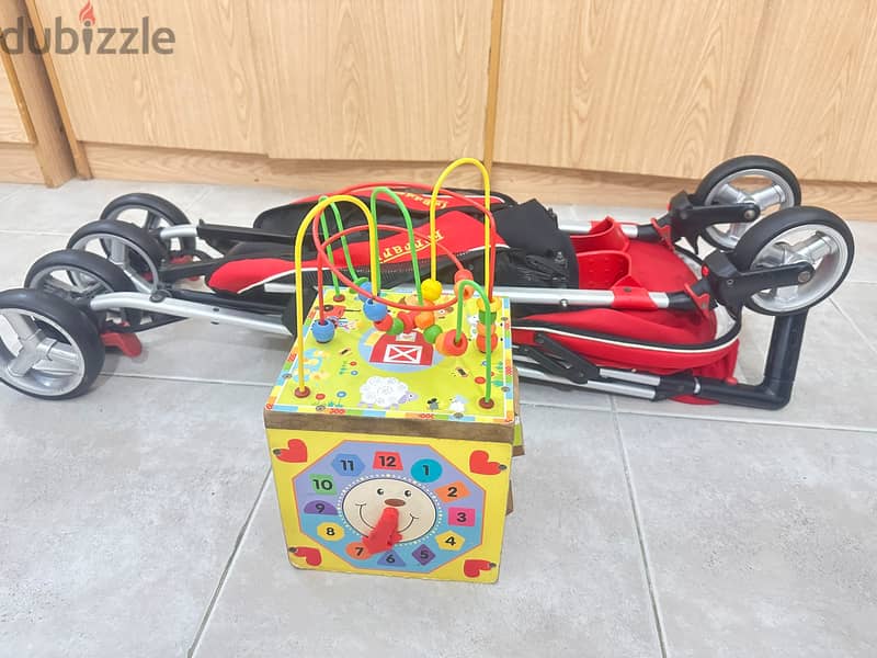 12bd-Buy the stroller, get free the toy, clothes 5
