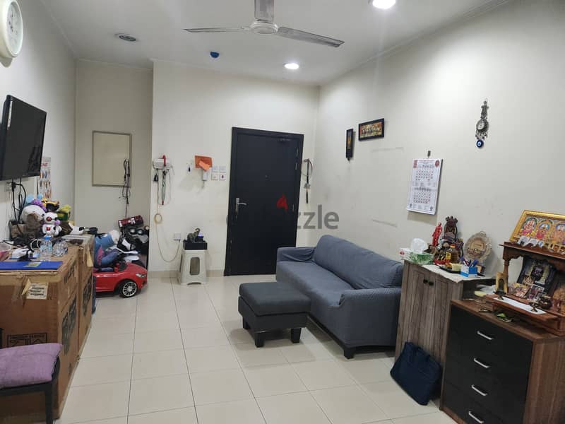 Sharing flat for rent separate room and bathroom 90 BHD + EWA - HIDD 3