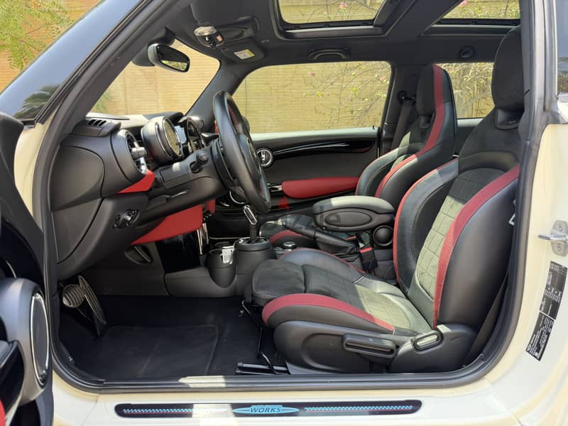 2020 MINI John Cooper Works 8