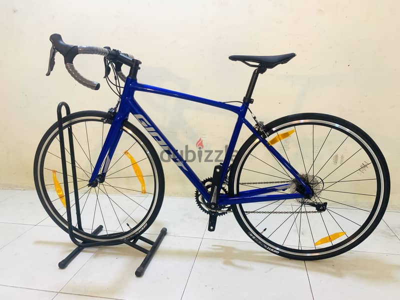 Brand new Road Bike (Giant) 1