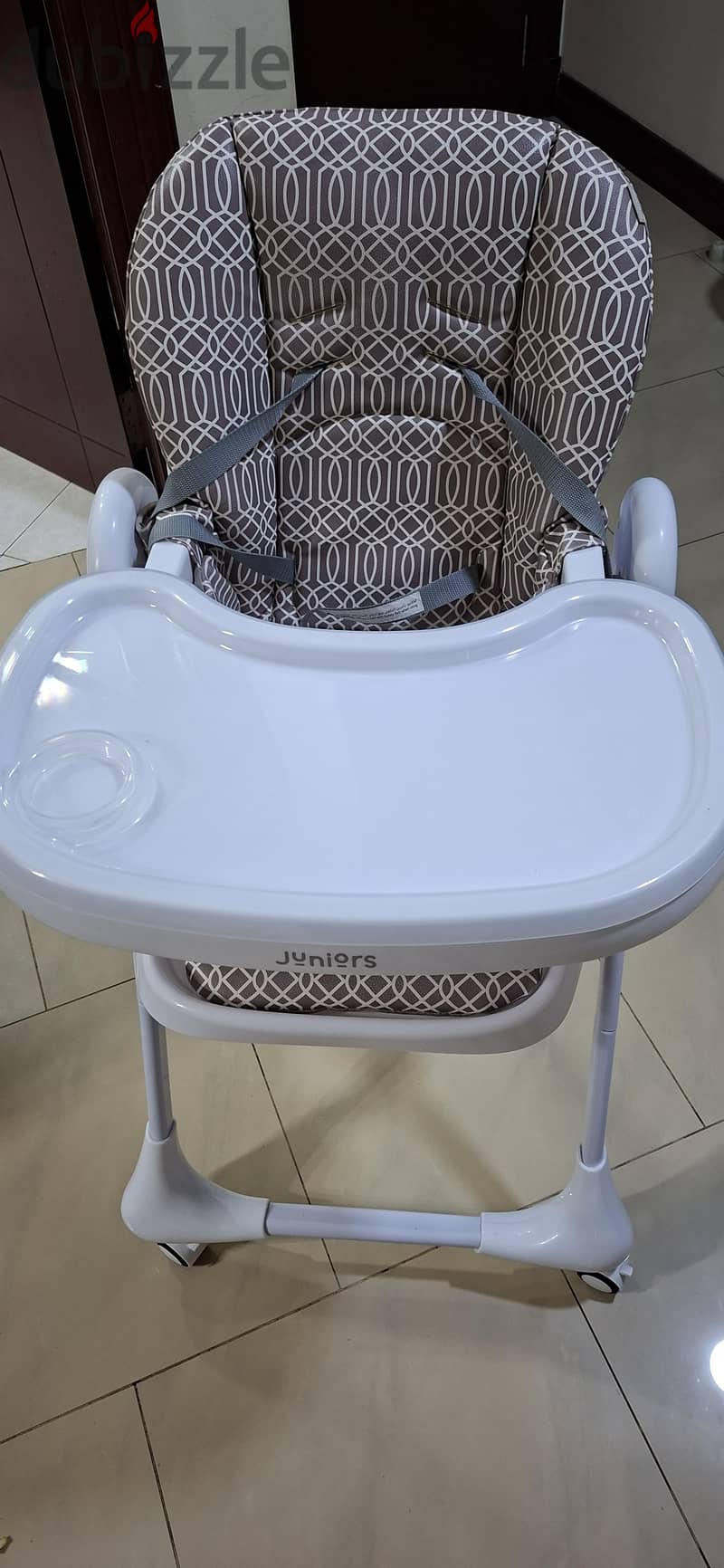 High chair in mint condition 1
