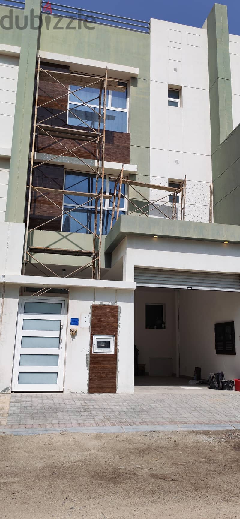 Paint works all over Bahrain @ reasonable price 17