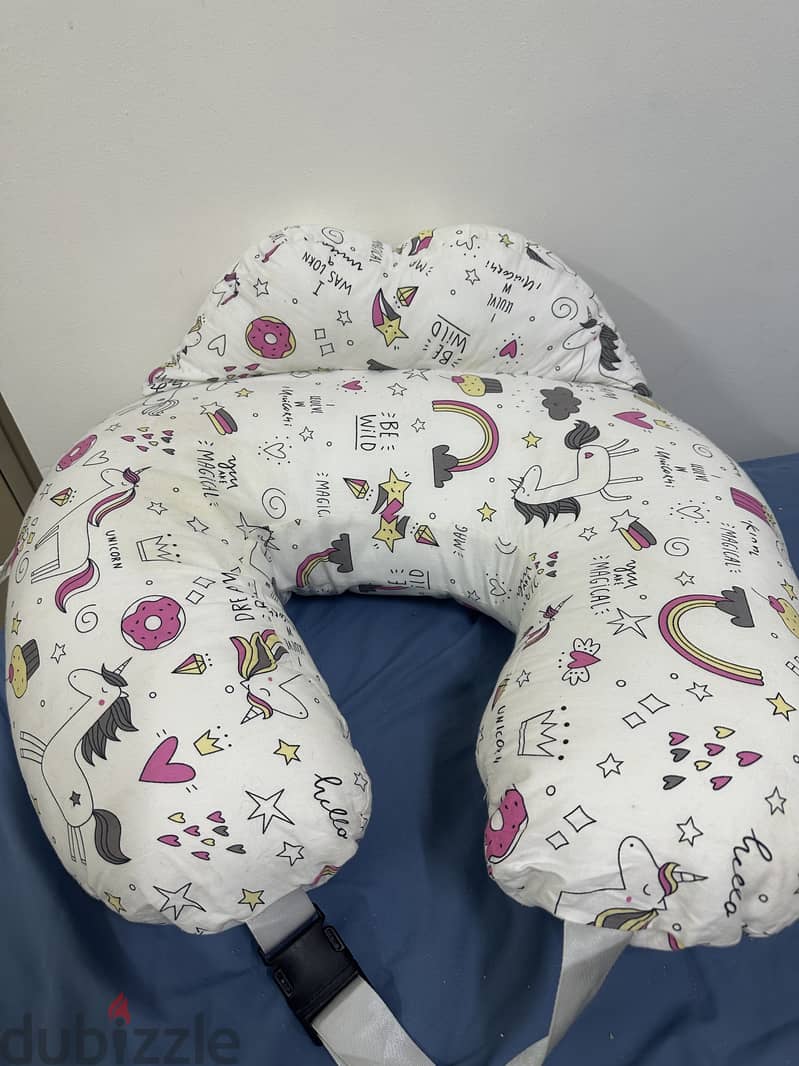 feeding baby pillow 1