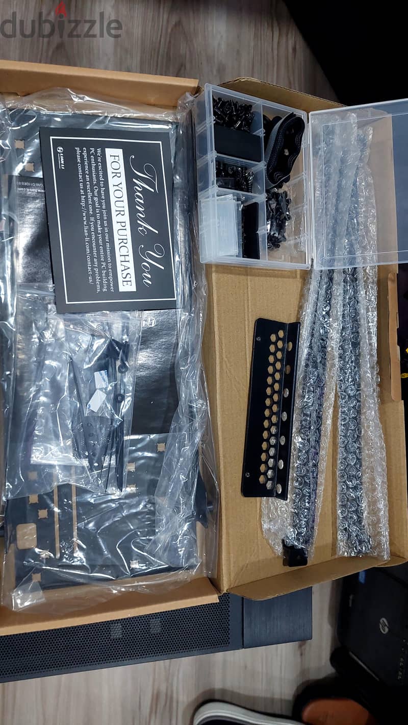 Lian Li PC-O11 Dynamic XL ROG Black + Full Original Accessory Box 2