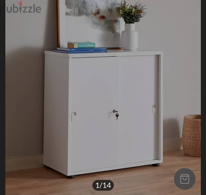 Cabinet 8