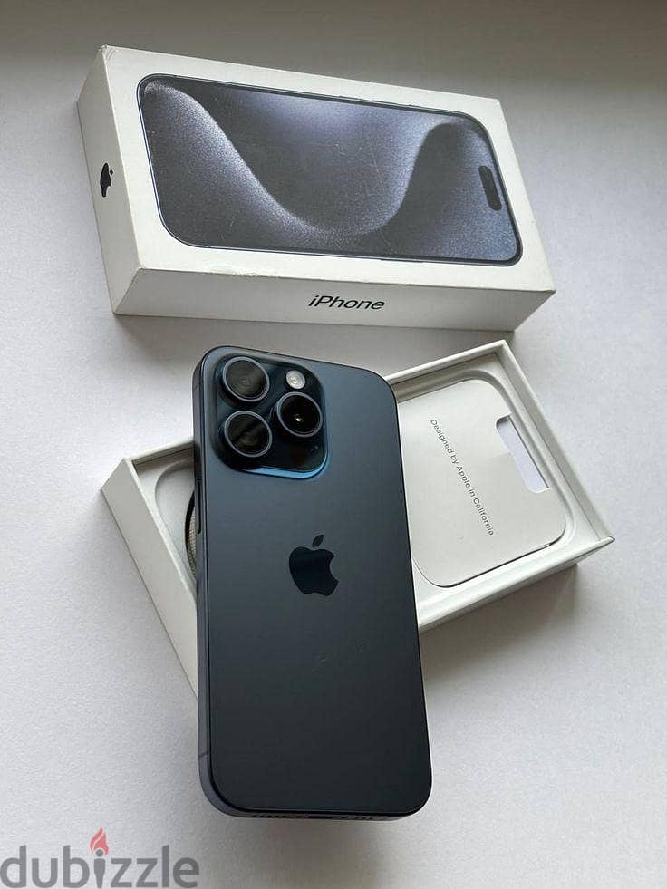 Apple - iPhone 15 Pro Max 256 GB 1