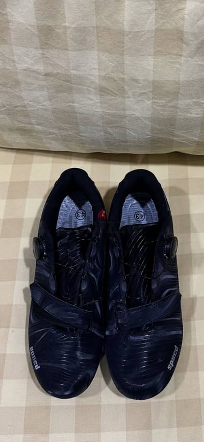 Cycling shoes brand speed
