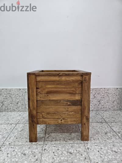 اصيص خشبي مقاس 65x65x75