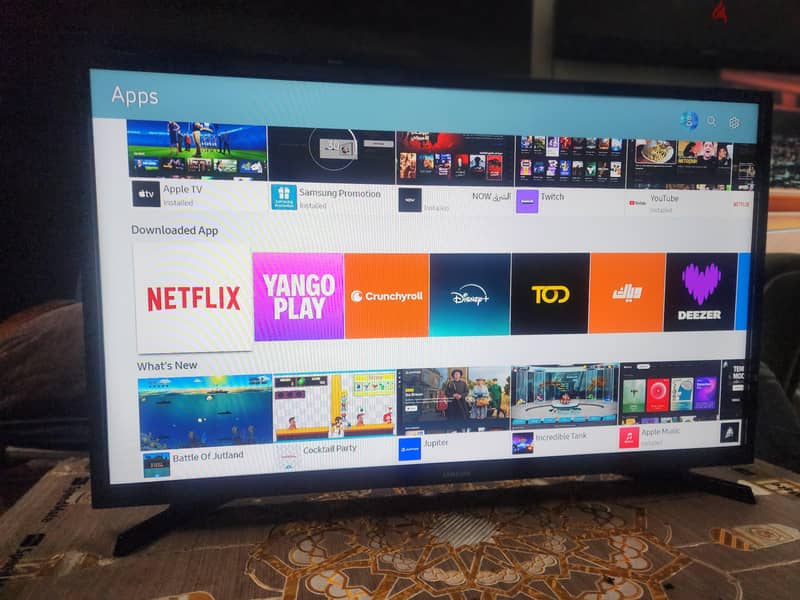 Samsung 32 inches smart ultra 1