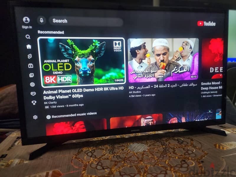 Samsung 32 inches smart ultra 7