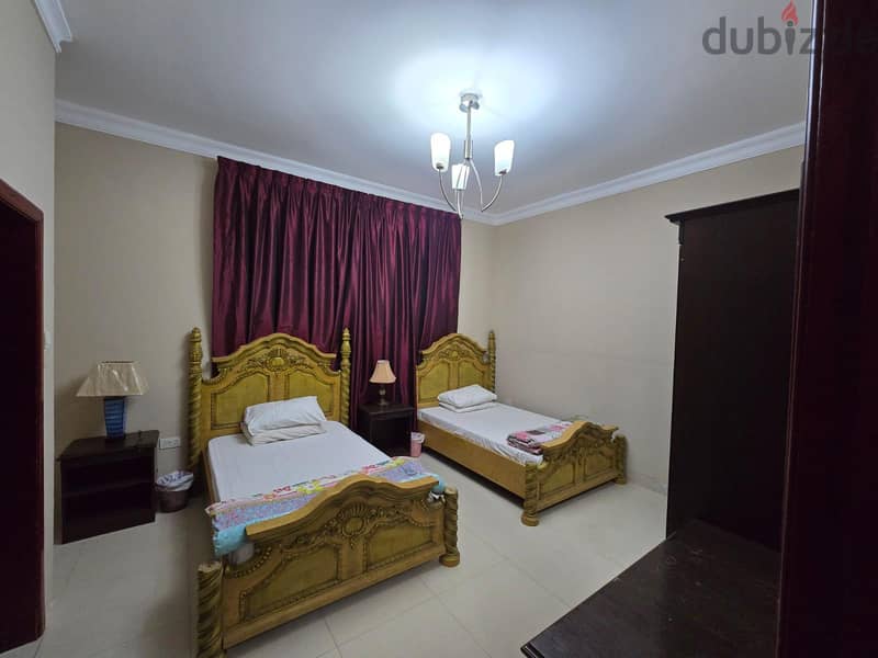 bedspace in juffair Very big apartment 1
