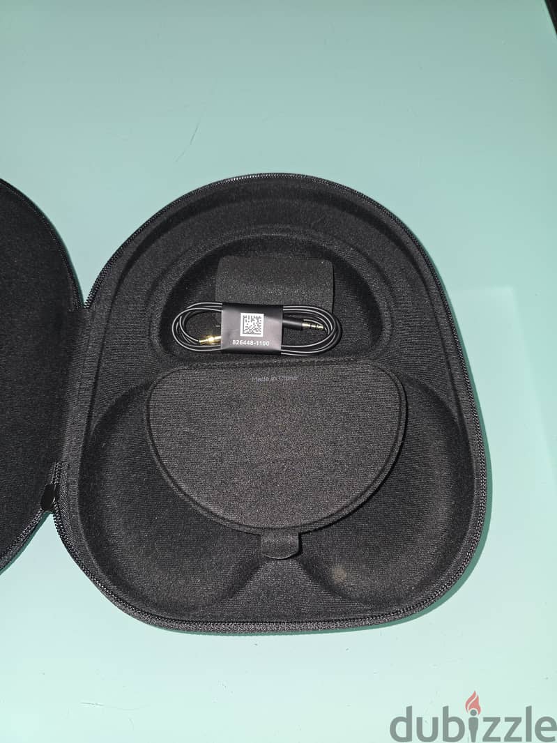 Bose Noise Cancelling Headphones 700 (NC700) - Excellent Condition 2