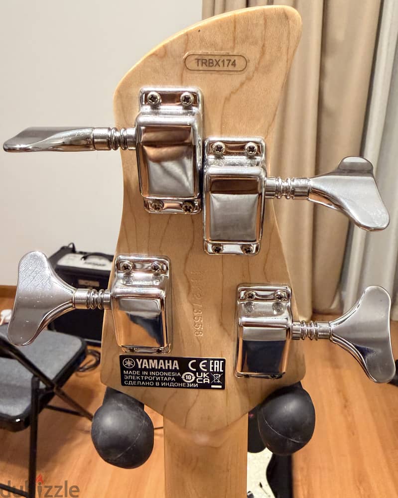 Yamaha Bass Guitar - TRBX 174 3