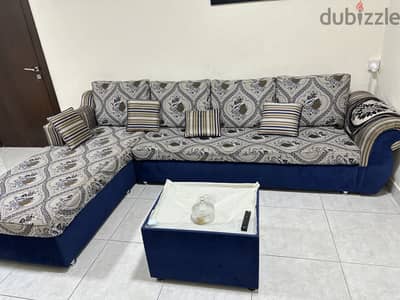 Sofa ,central table for sell