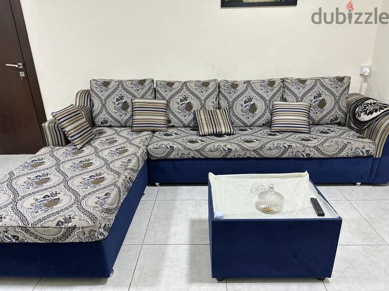 Sofa ,central table for sell 1