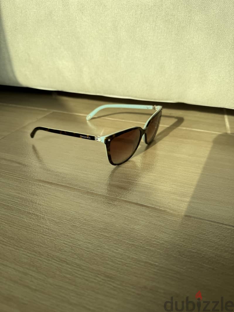 Tiffany sunglasses 4
