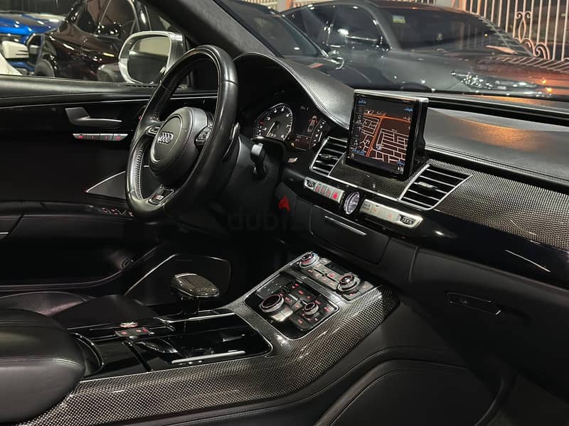 Audi S8 V8 Turbo 7