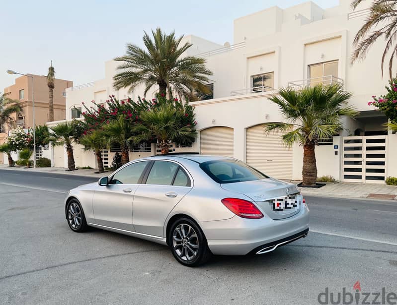 Mercedes-Benz C200 2018 4