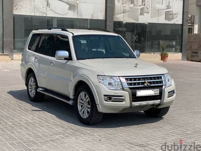 Mitsubishi Pajero 2020 White
