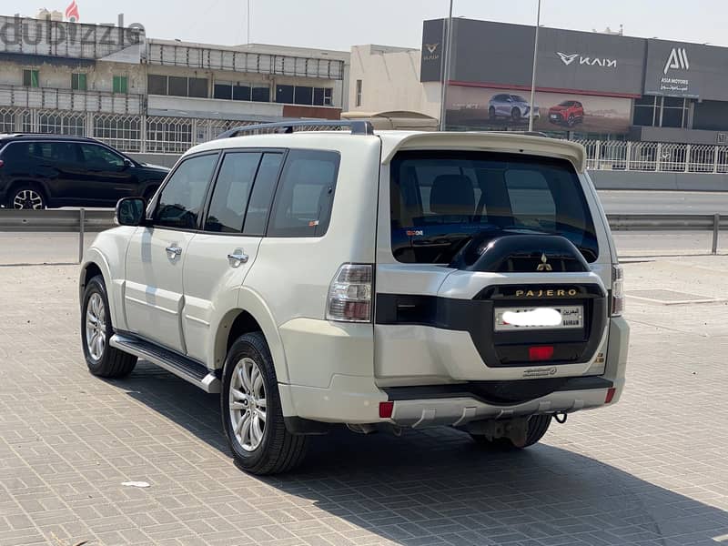 Mitsubishi Pajero 2020 White 7