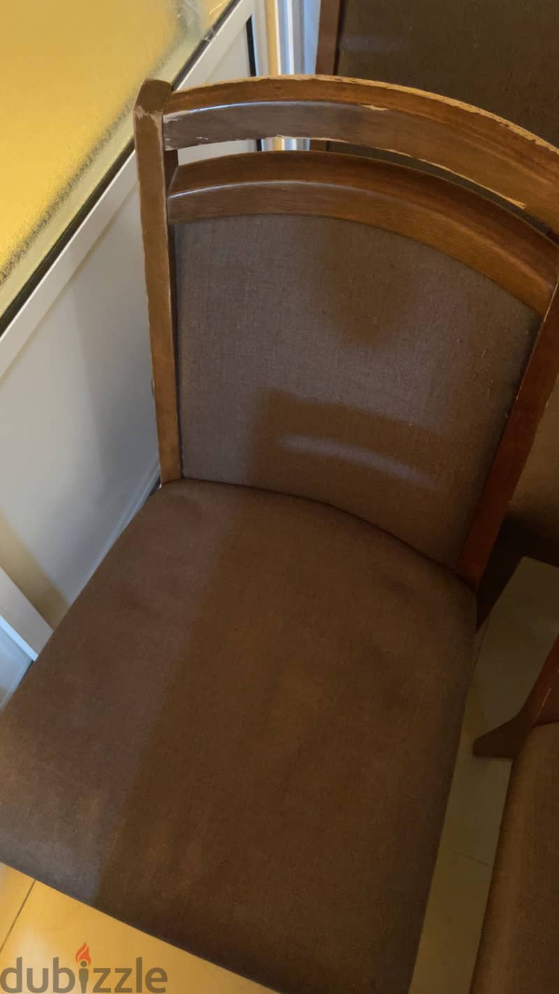 Dining Tables with 6 chairs - Good condition 4