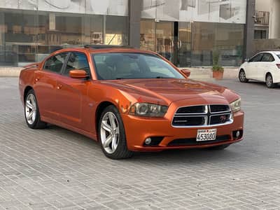 Dodge Charger RT 2011 Orange