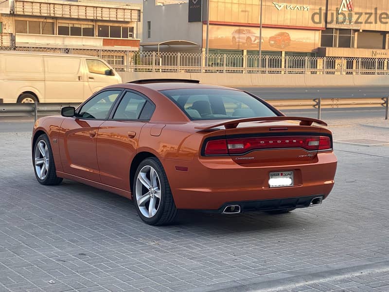 Dodge Charger RT 2011 Orange 6