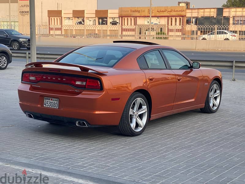 Dodge Charger RT 2011 Orange 7