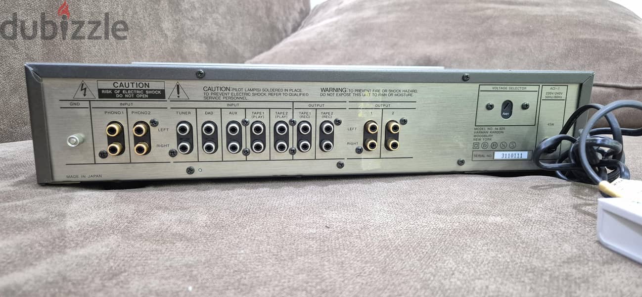 HARMAN KARDON PRE AMPLIFIER 1
