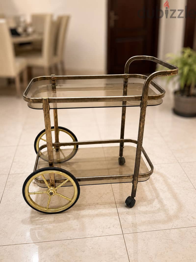 Vintage Two-Tier Serving Trolley – Pre-Owned 1