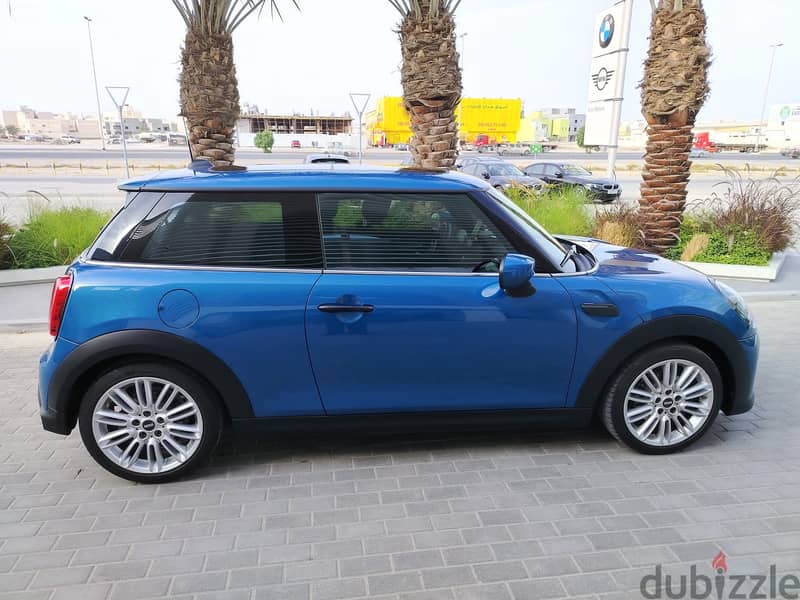 MINI Cooper 2023 1