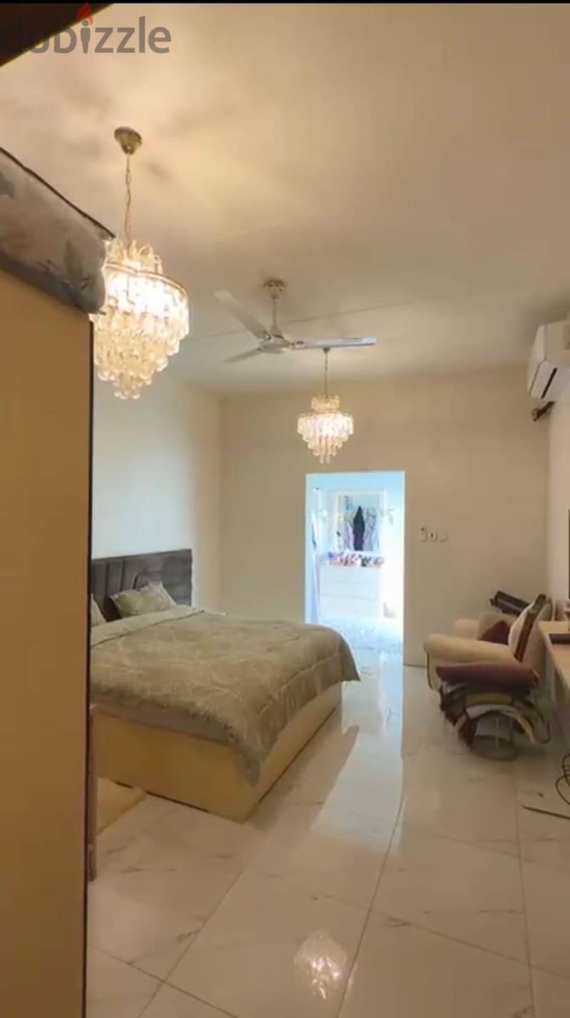 فيلا  للبيع في مدينه حمد دوار ٤ villa for sale Hamad Town R4 15