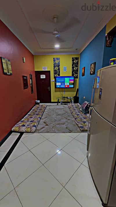 Bed space available in hoora behindside Sony ashraf onlyfor Pakistani