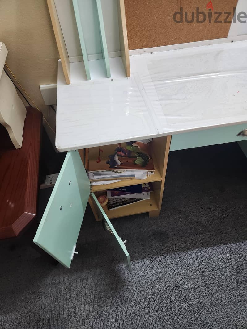 Kids study table 1