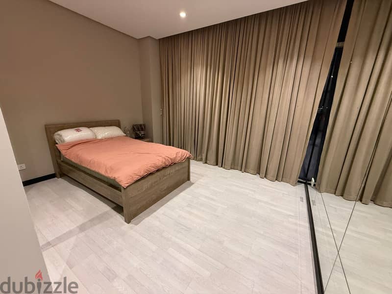 Three bedroom for sale in reef 8