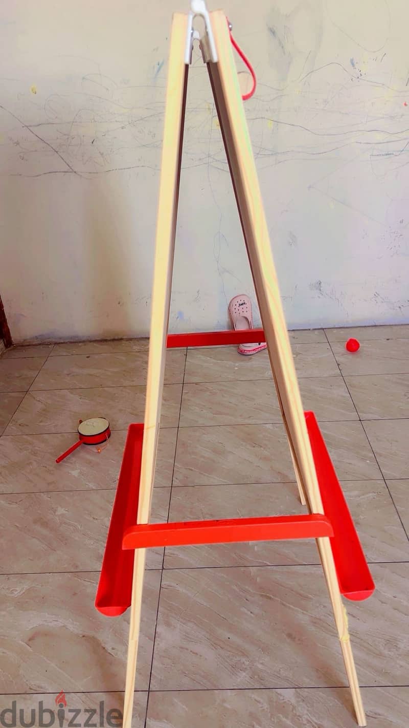 Wooden White and black board in good condition 2