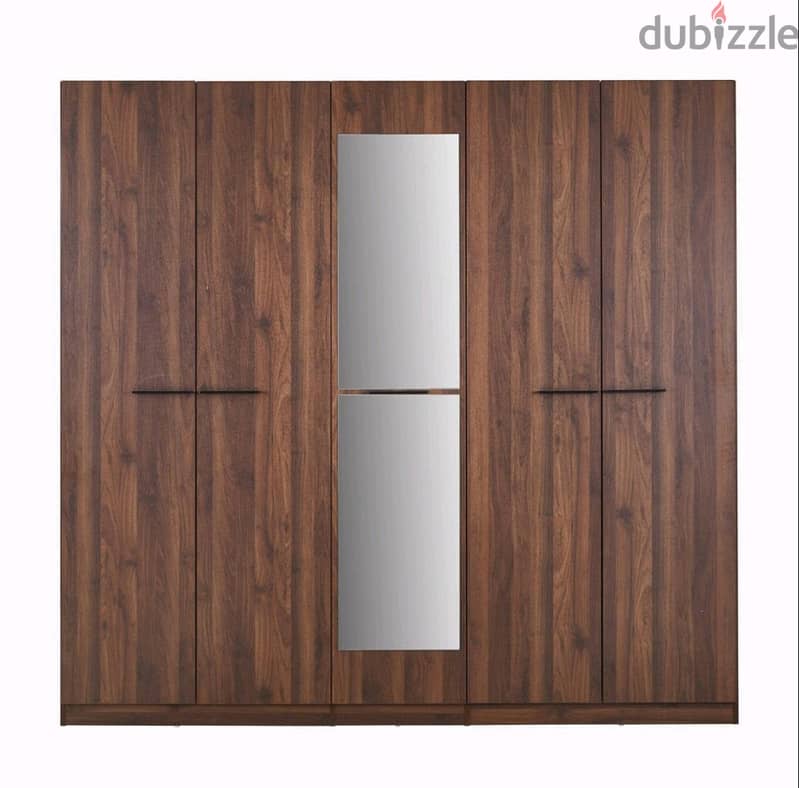 Majestic 5-Door Wardrobe with Mirror 1