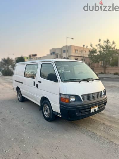 TOYOTA HIACE 2004 | GOODS VEHICLE