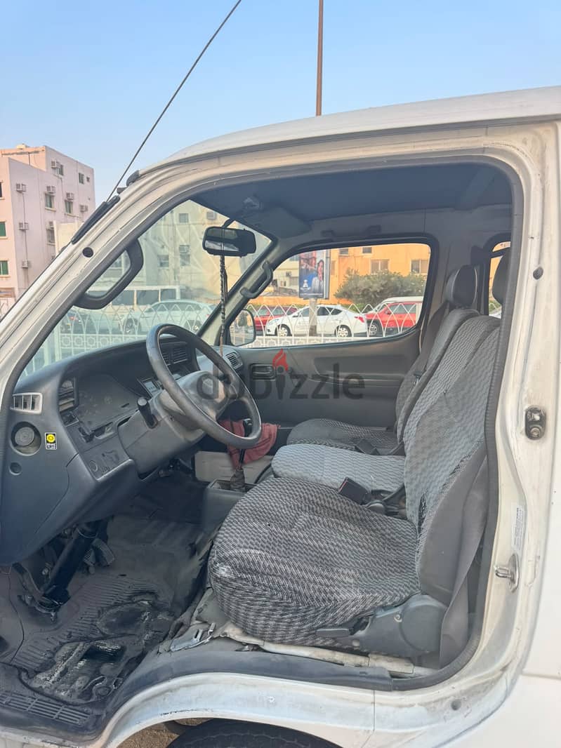 TOYOTA HIACE 2004 | GOODS VEHICLE 8
