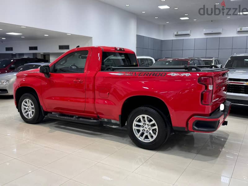 Chevrolet Silverado 2020 Red 4