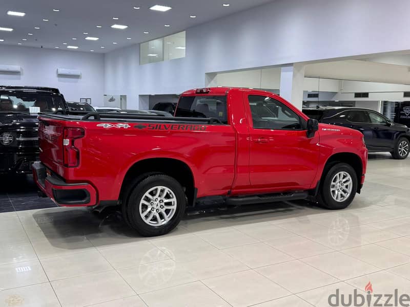 Chevrolet Silverado 2020 Red 5