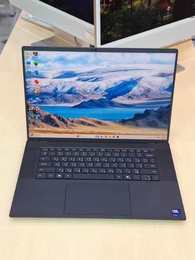 Dell Precision 5690 Ultra 7 165H